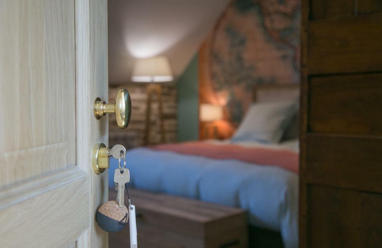 Les Dames De Nage Bed & Breakfast Grand-Champ Bagian luar foto